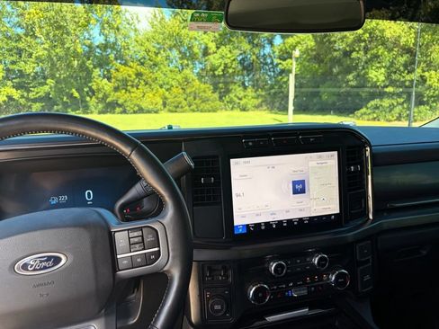 Used 2024 Ford F250 Lariat AWD/4WD image 38