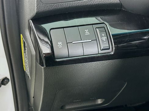 Used 2015 Kia Sorento EX AWD/4WD image 16