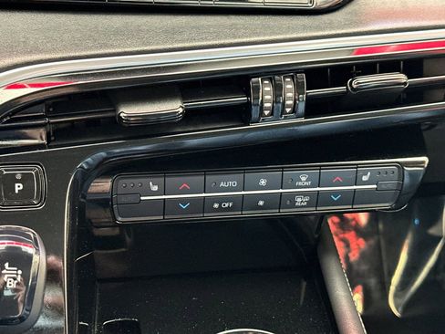 Used 2022 Toyota Mirai w/ Advanced Technology Package RWD image 21