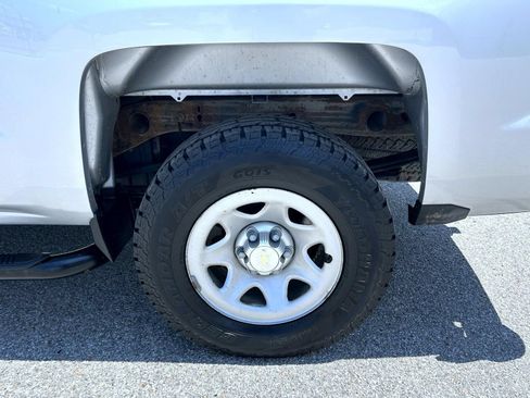 Used 2017 Chevrolet Silverado 1500 W/T AWD/4WD image 22