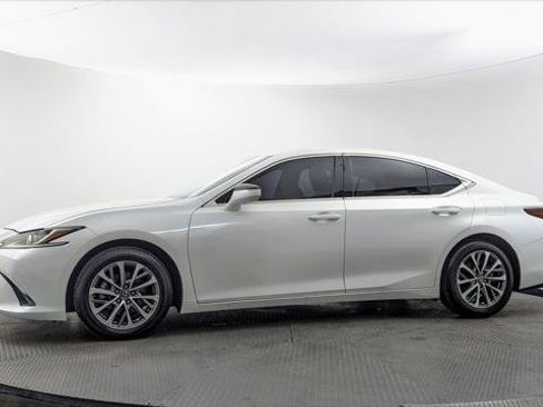 Used 2023 Lexus ES 350 w/ Accessory Package (Z2) FWD image 3