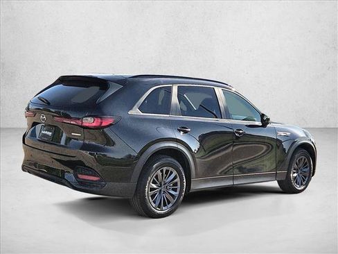 Used 2025 MAZDA CX-70 3.3 Turbo w/ Preferred Package AWD/4WD image 5