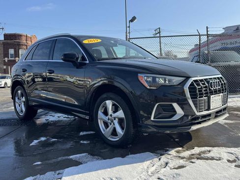 Used 2019 Audi Q3 2.0T Premium image 3
