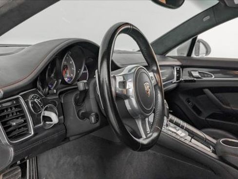 Used 2015 Porsche Panamera GTS AWD/4WD image 26