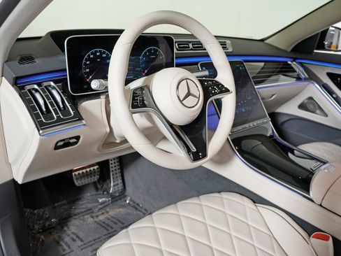 Certified 2025 Mercedes-Benz S 580 4MATIC Sedan image 14