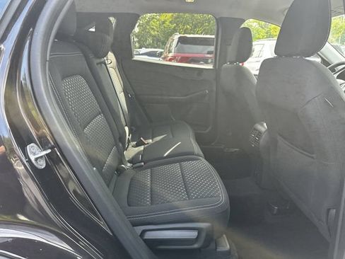 Certified 2023 Ford Escape Active AWD/4WD image 37