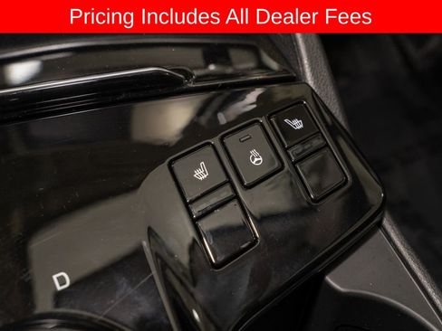 Used 2023 Kia Sportage EX AWD/4WD image 15