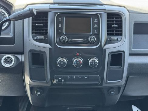 Used 2018 RAM 2500 Tradesman w/ Chrome Appearance Group AWD/4WD image 21
