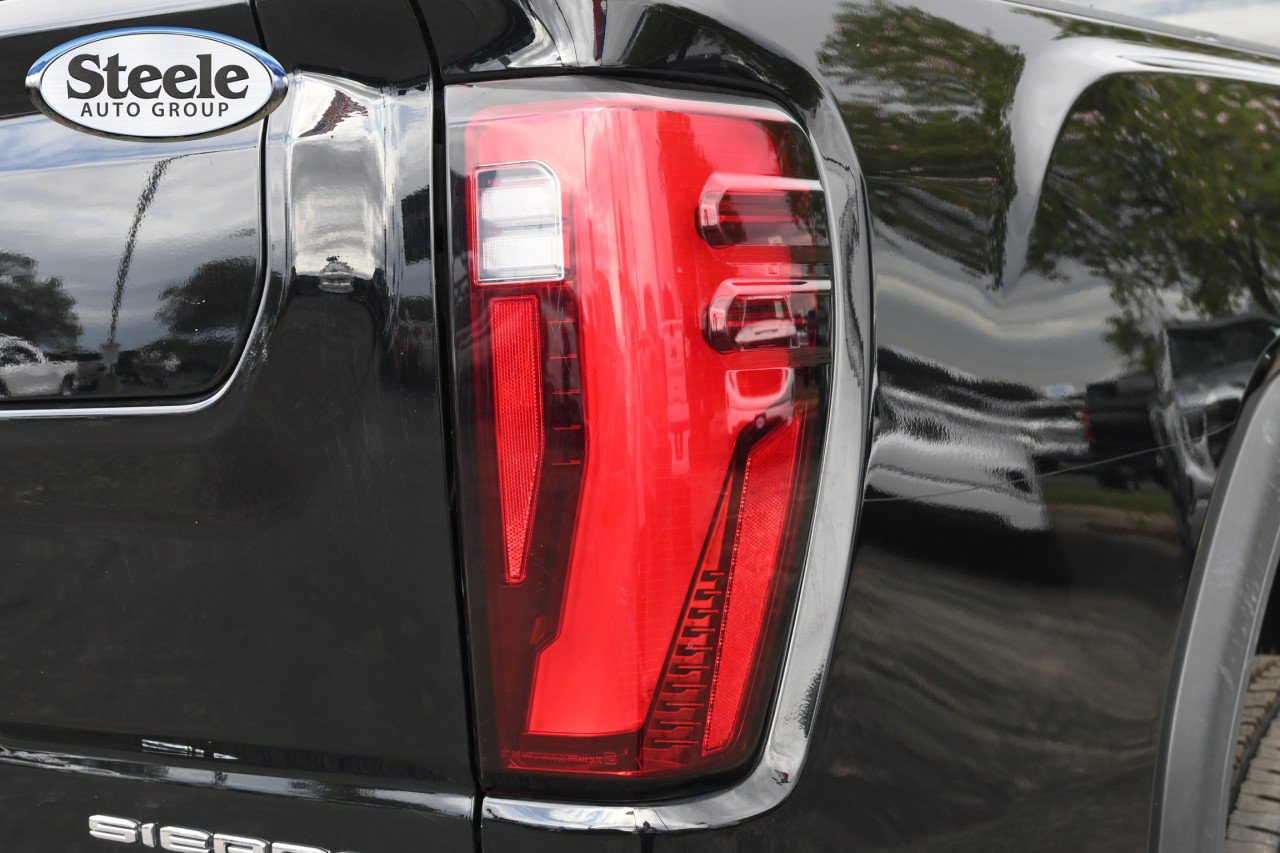 Used 2024 GMC Sierra 2500 Denali Ultimate AWD/4WD image 21