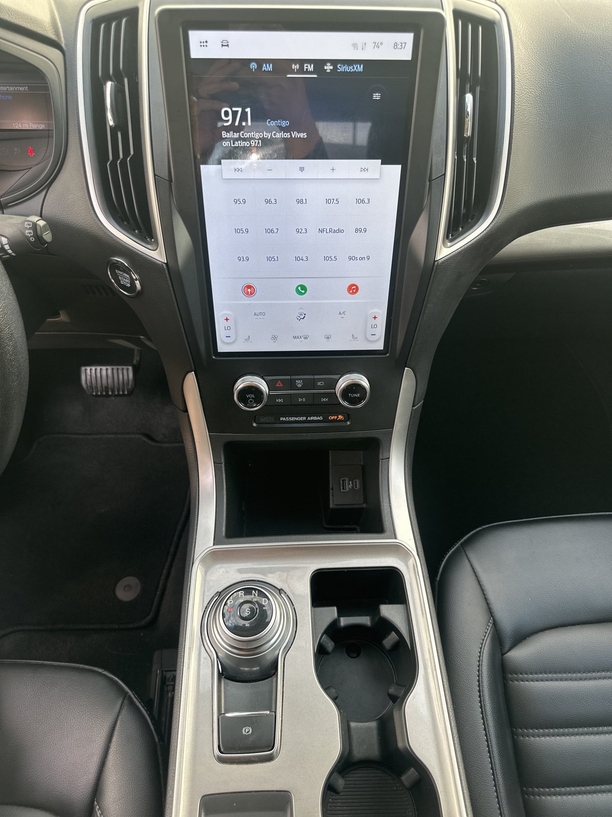 Used 2024 Ford Edge SEL AWD/4WD image 23