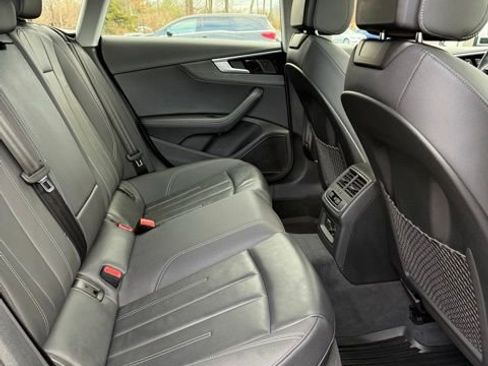 Used 2022 Audi A5 2.0T Premium Plus w/ Premium Plus image 21