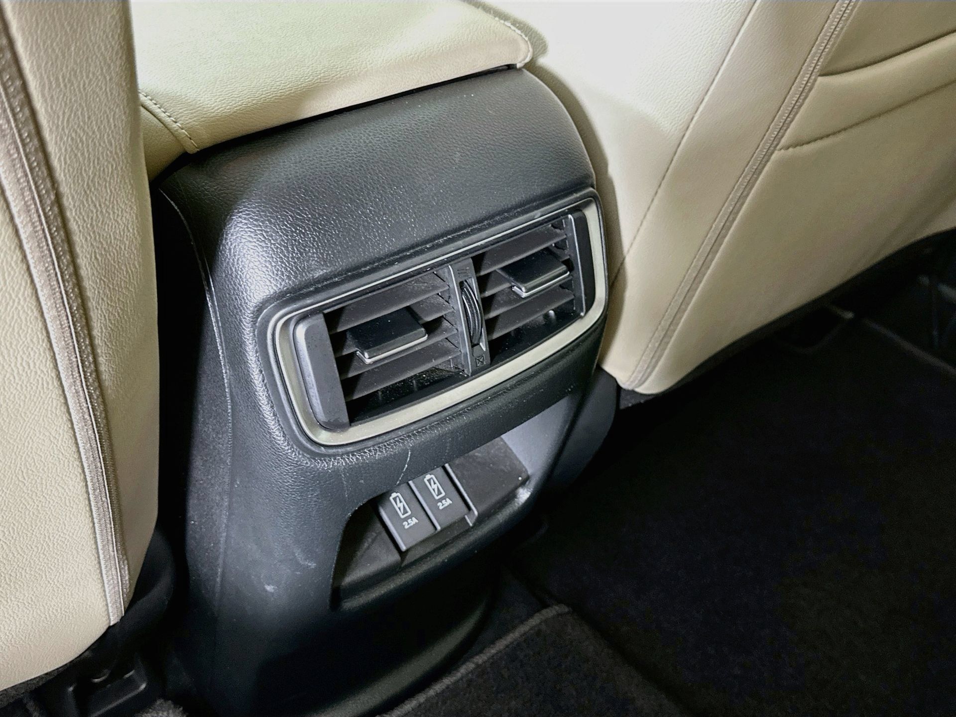Used 2022 Honda CR-V Touring image 27