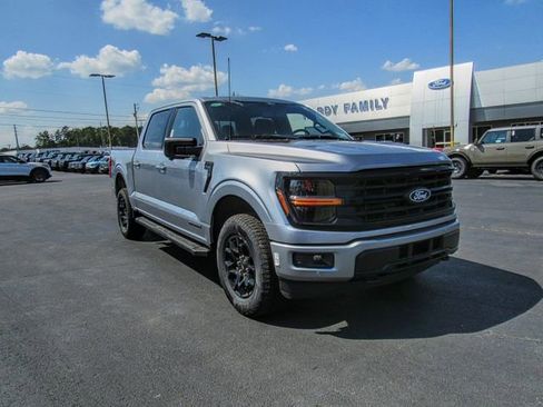 New 2025 Ford F150 XLT w/ Equipment Group 302A MID image 1
