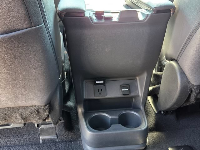 Used 2023 Toyota Sienna XSE w/ XSE Plus Package AWD/4WD image 15