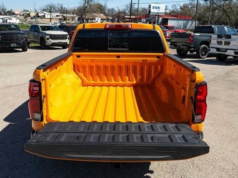 New 2026 Chevrolet Colorado LT w/ LT Convenience Package RWD image 8