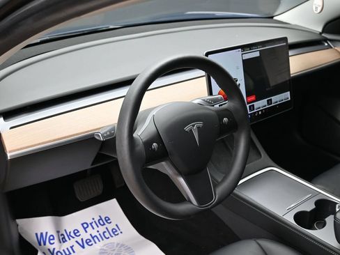 Used 2021 Tesla Model 3 Standard Range Plus RWD image 21