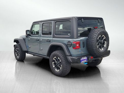 Used 2025 Jeep Wrangler Unlimited Rubicon 4xe w/ Convenience Group AWD/4WD image 6