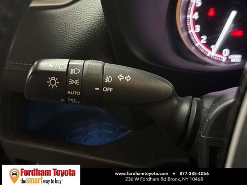 Used 2020 Toyota RAV4 Limited image 21