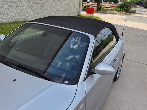 Used 2008 BMW 128i Convertible RWD image 12