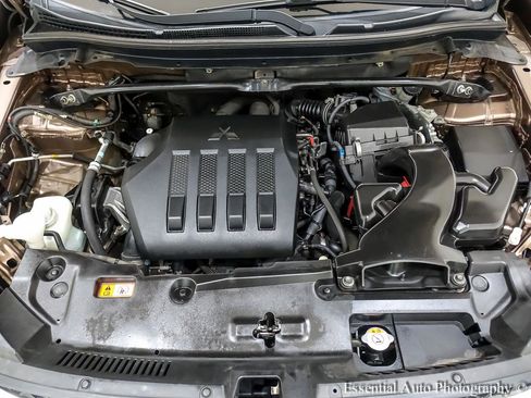 Used 2019 Mitsubishi Eclipse Cross ES image 34