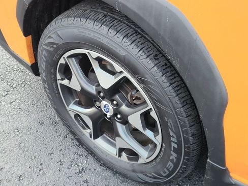 Used 2018 Subaru Crosstrek 2.0i Premium w/ Popular Package #2 image 6