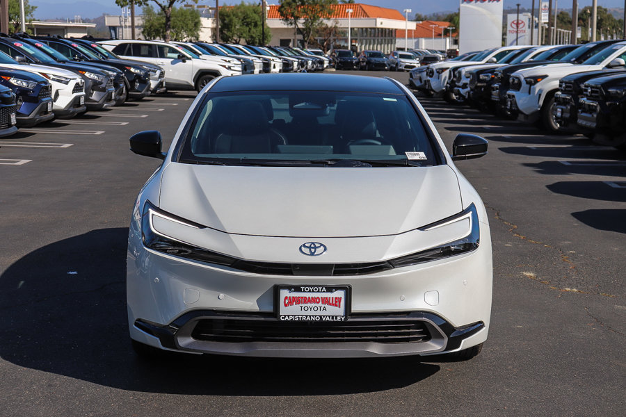 New 2027 Toyota Prius Limited w/ Limited Premium Package FWD image 3
