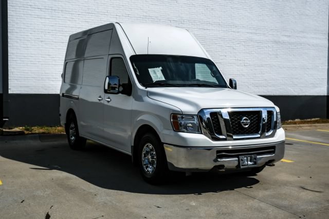 Used 2017 Nissan NV 3500 SL w/ Technology Package RWD image 9