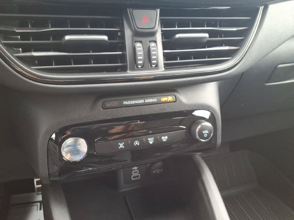 Certified 2024 Ford Escape ST-Line w/ Tech Pack #1 FWD image 23