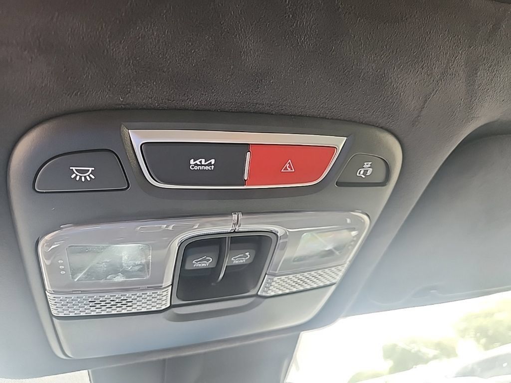 Certified 2025 Kia Telluride SX Prestige X-Line AWD/4WD image 25
