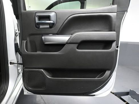 Used 2017 Chevrolet Silverado 1500 LT w/ All Star Edition image 41