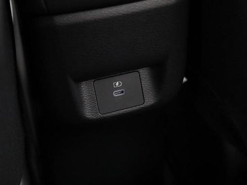 New 2025 Nissan Versa SR w/ Trunk Package image 20