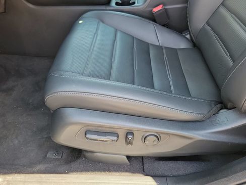 Used 2023 Honda CR-V EX-L image 12