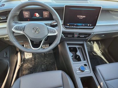 New 2026 Volkswagen Tiguan SE R-Line
