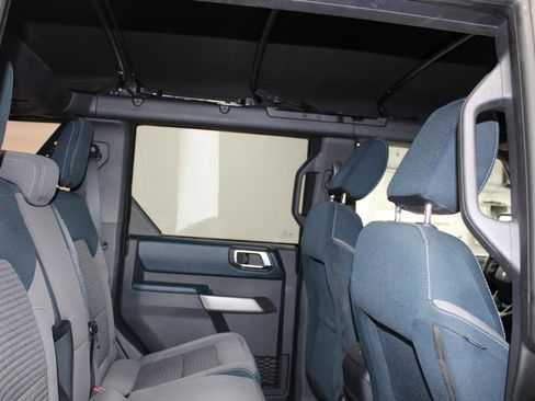 Used 2021 Ford Bronco Outer Banks image 22