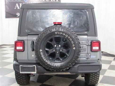 Used 2021 Jeep Wrangler Unlimited Sport AWD/4WD image 7