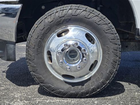 Used 2019 Ford F350 XL w/ XL Value Package image 11