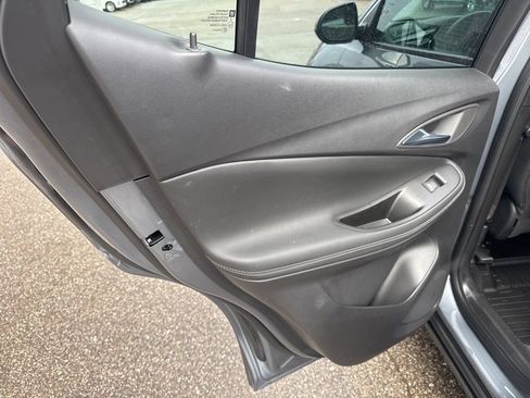 Used 2022 Buick Encore GX Preferred w/ Cold Weather Comfort Package image 31