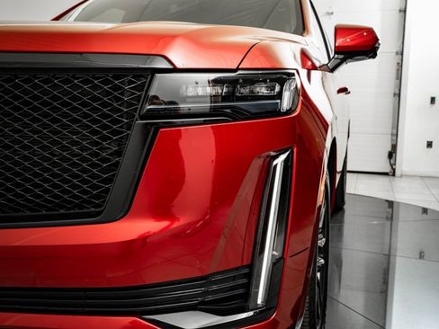 Used 2024 Cadillac Escalade Sport Platinum image 15