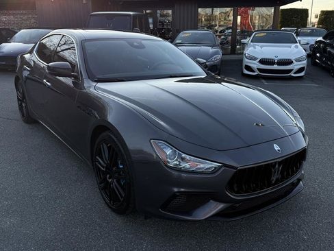 Used 2022 Maserati Ghibli Modena image 15