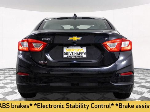 Used 2017 Chevrolet Cruze LT w/ Convenience Package image 15