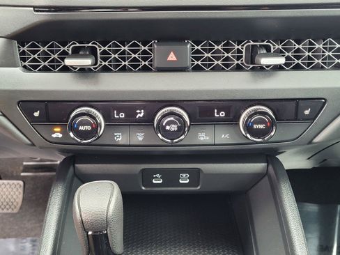 Used 2023 Honda Accord EX image 27