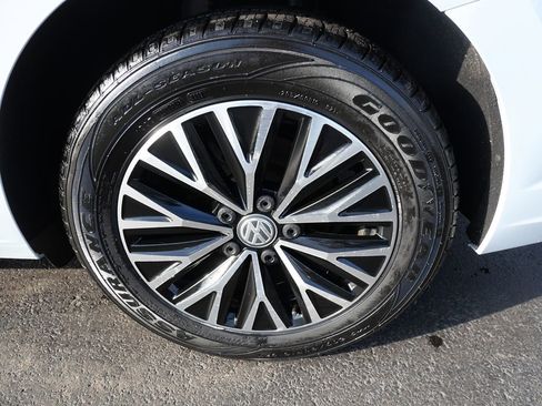 Used 2019 Volkswagen Jetta SE image 34