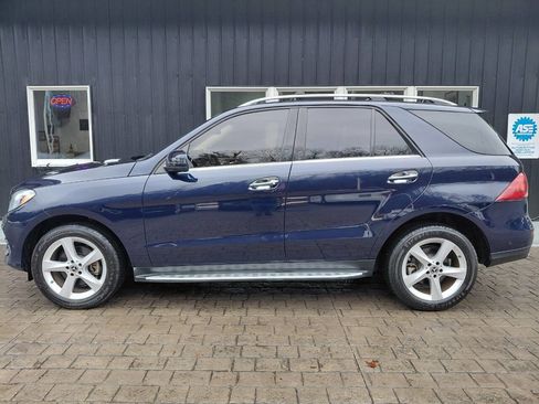 Used 2018 Mercedes-Benz GLE 350 4MATIC w/ Premium 2 Package image 2