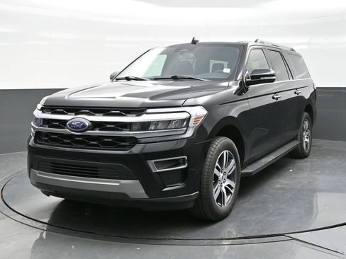 Used 2024 Ford Expedition Max Limited image 2