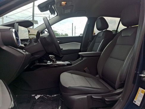 Used 2024 Chevrolet Trax LT w/ Driver Confidence Package FWD image 13
