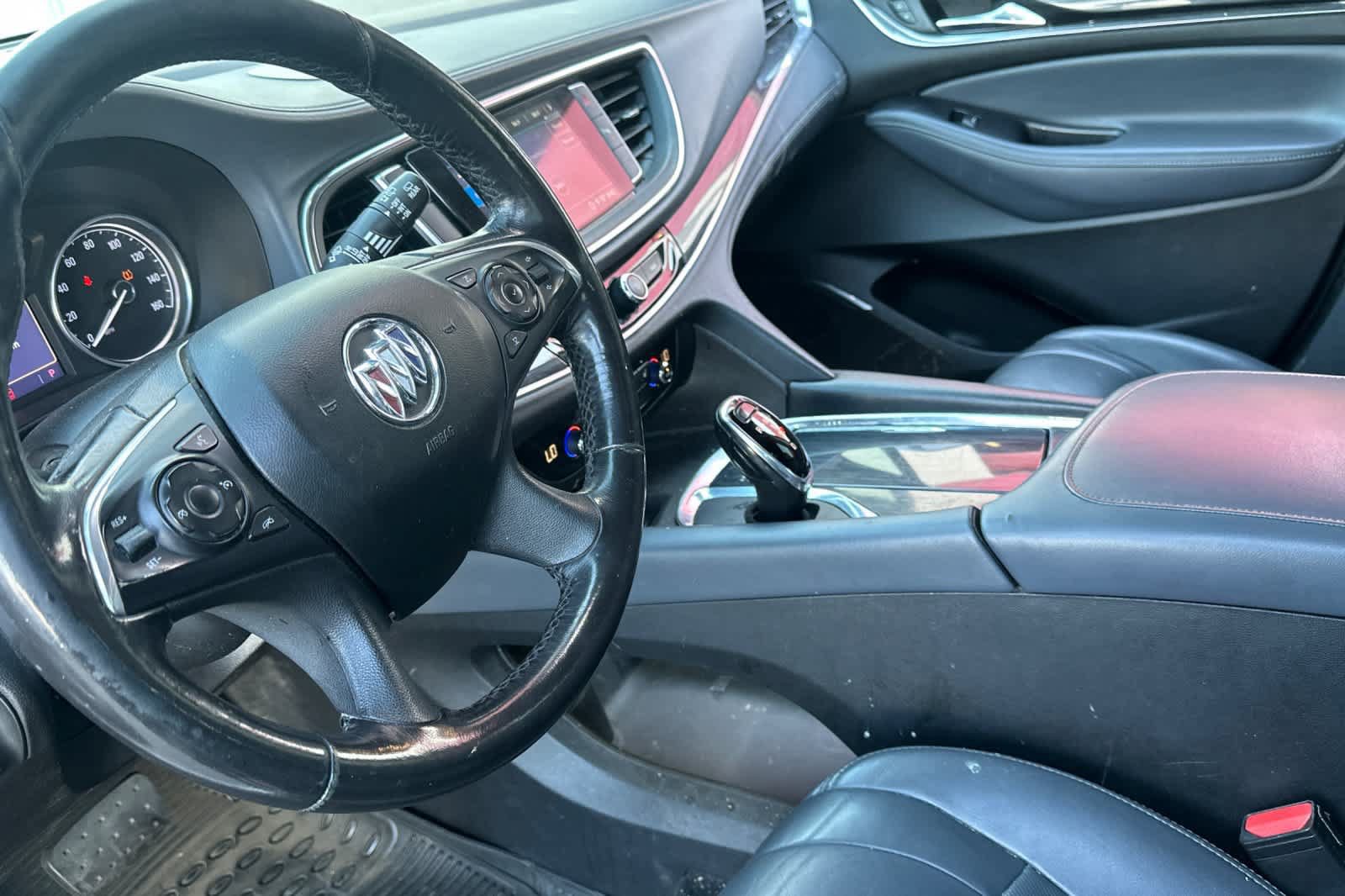 Used 2021 Buick Enclave Essence FWD image 14