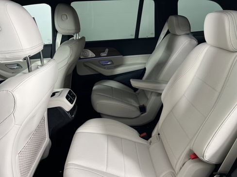 New 2025 Mercedes-Benz GLS 450 4MATIC image 20