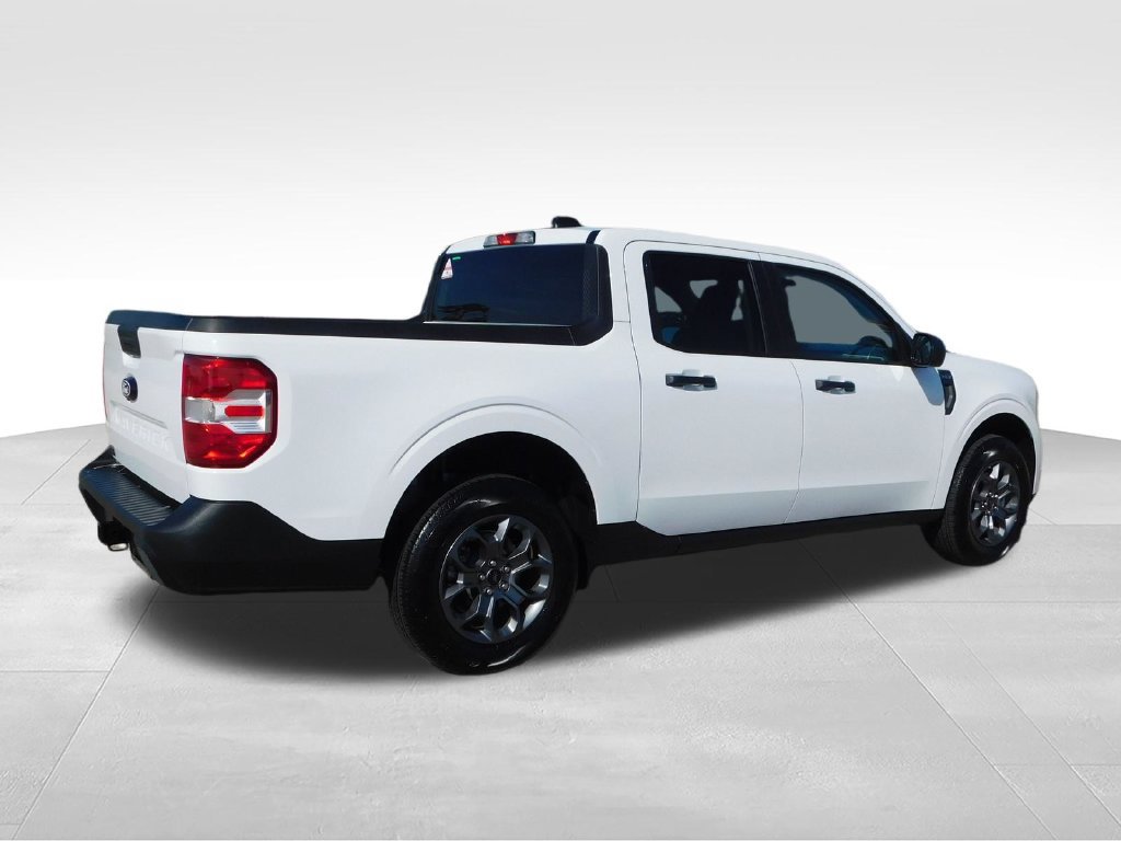 Used 2026 Ford Maverick XLT AWD/4WD image 3