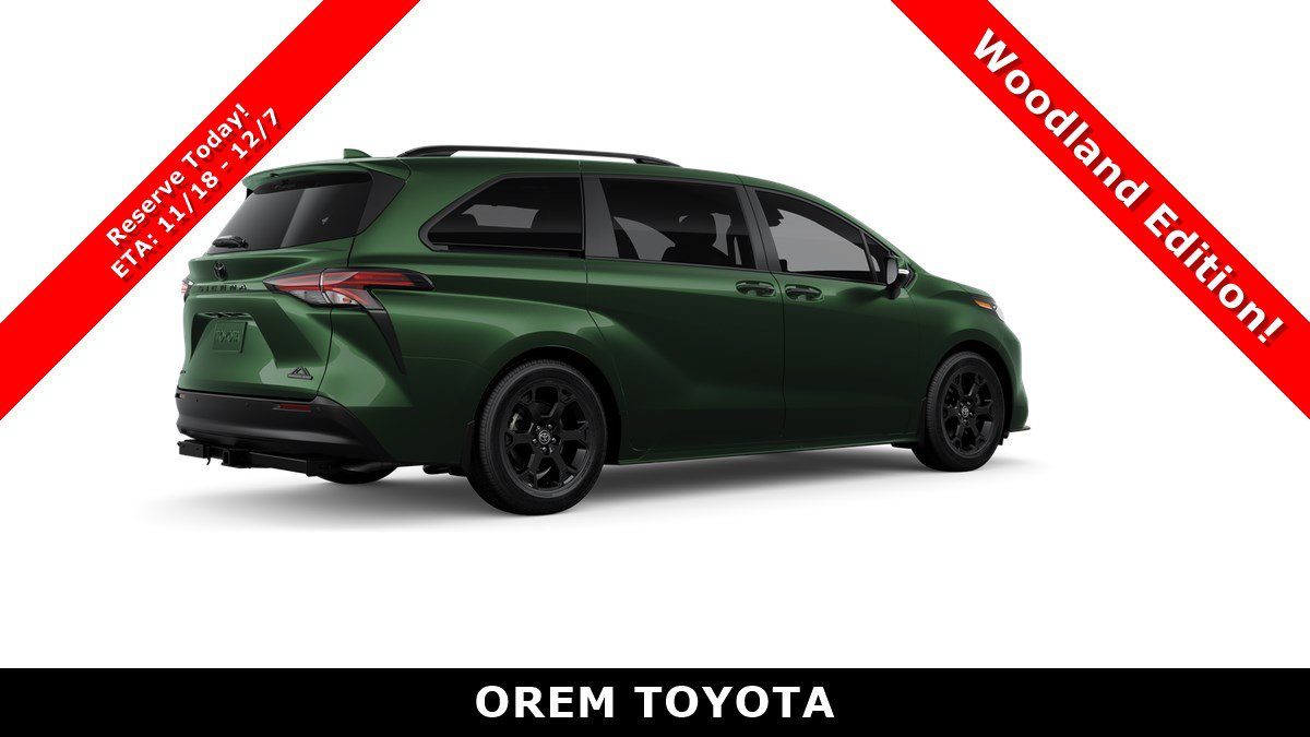 New 2026 Toyota Sienna XLE Woodland Edition AWD/4WD image 10