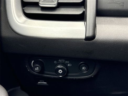 Certified 2024 GMC Terrain SLT w/ Elevation Edition image 17